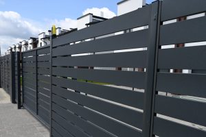 Choosing the Right Fence Company in Ottawa: What to Look For? Image of black fencing.