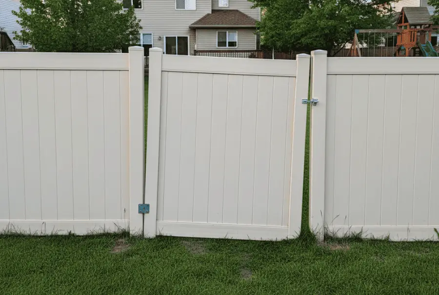 Fence Installation services in Ottawa