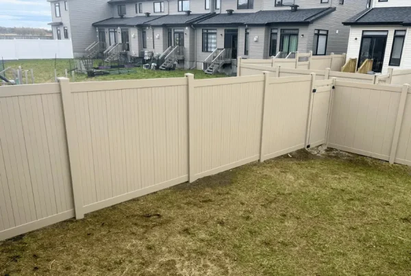 Adobe Vinyl Fence Barrhaven