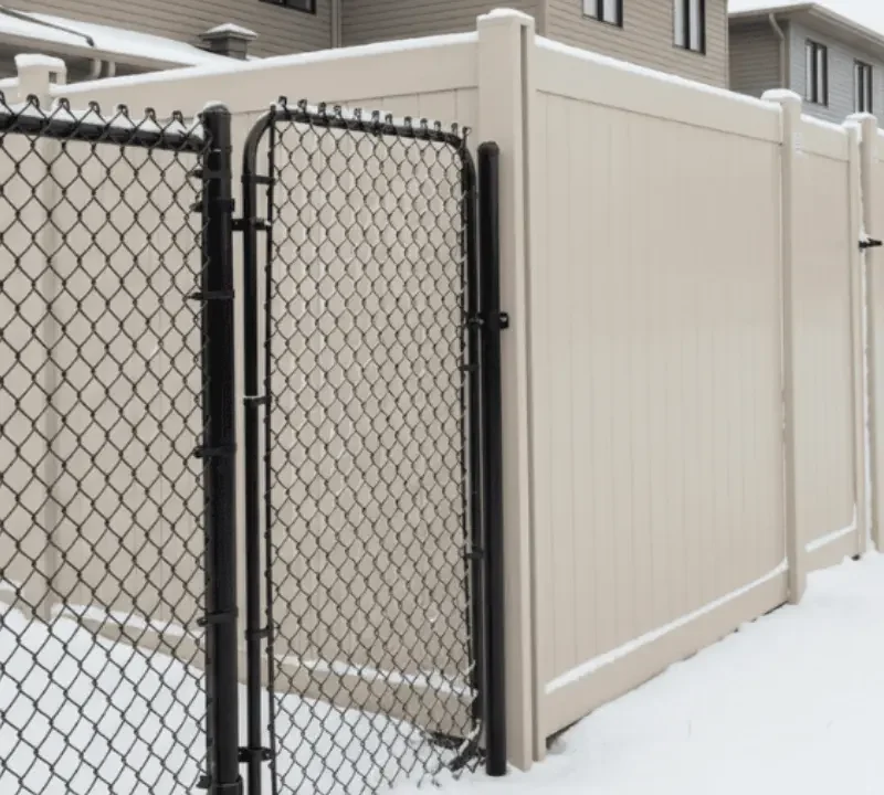 Best Fence Materials for Ottawa's Winter Climate, Ranked