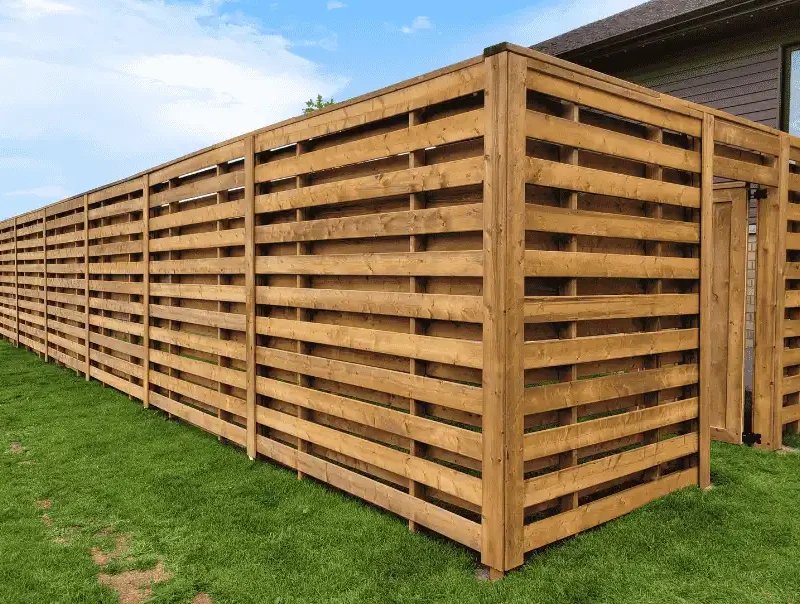 Wood fencing Installation Ottawa